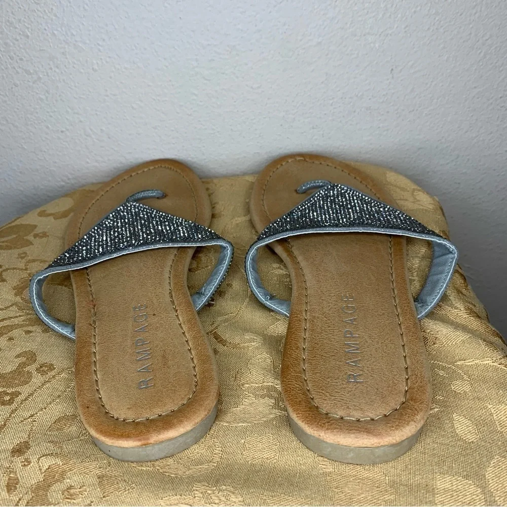 Size 6.5 Rampage Silver Studded Sandals Flats Tan Bottom Synthetic Beachy